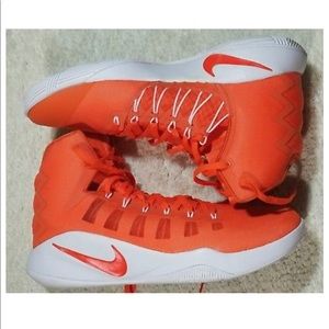 NEW NIKE HYPERDUNK TB PROMO BASKETBALL SHOES